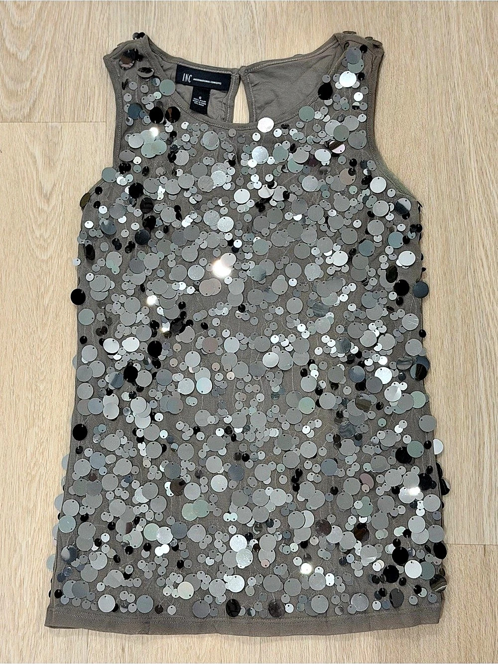 Medium Sequin Tank Top in Gray & Silver Size Small